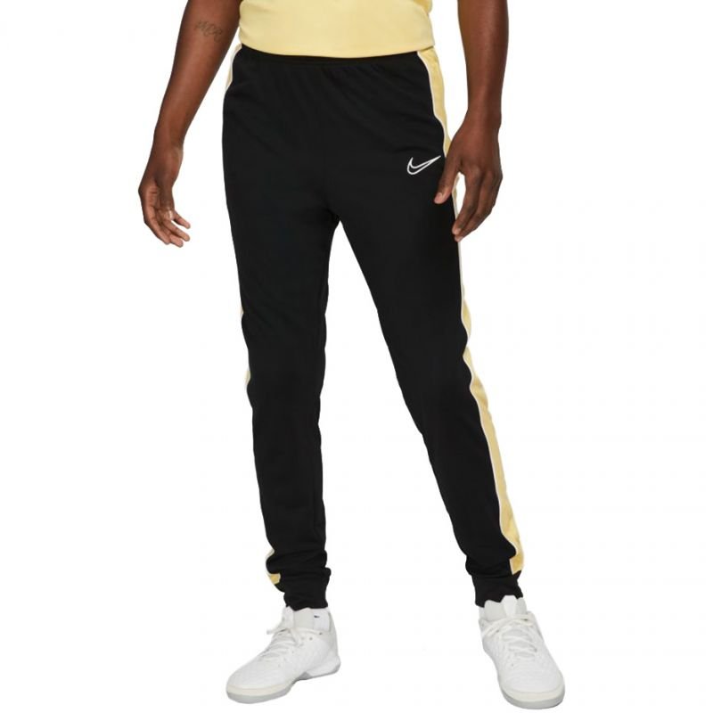 nike swoosh joggers