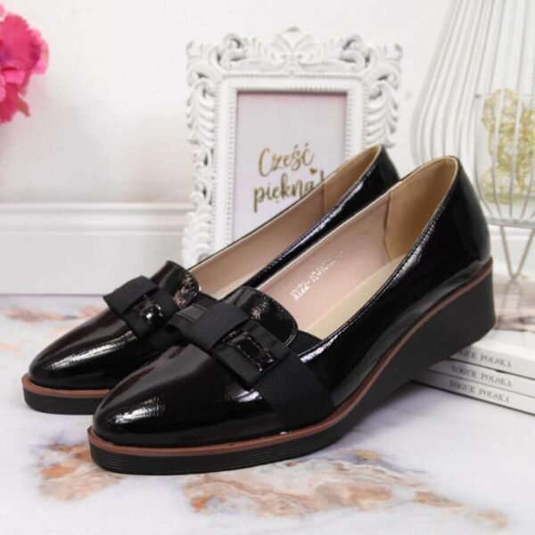 Vinceza W JAN71 black patent shoes