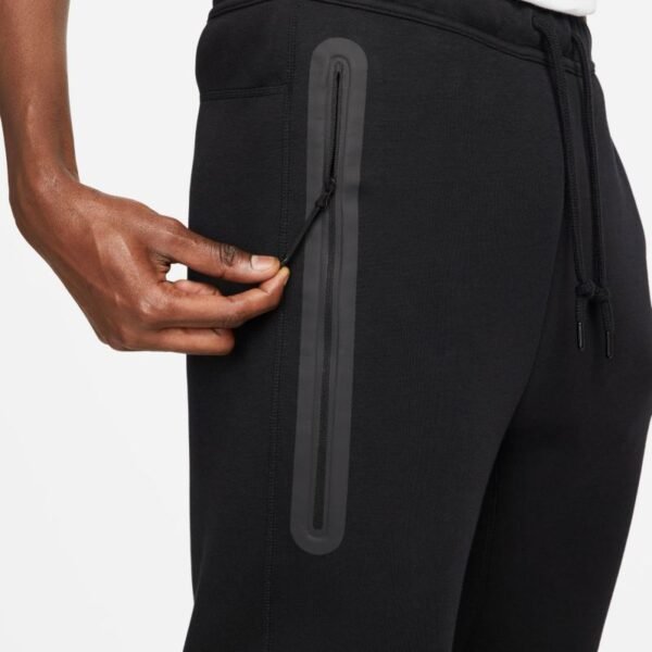 Nike Tech Fleece M FB8002-010 pants