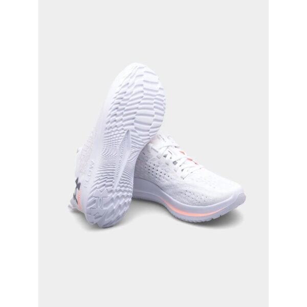 Under Armor Velociti 4 shoes 3027585-101