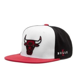 Mitchell & Ness Chicago Bulls NBA Core I Snapback Buls Cap HHSS6742-CBUYYPPPWHRD – OSFM, Black