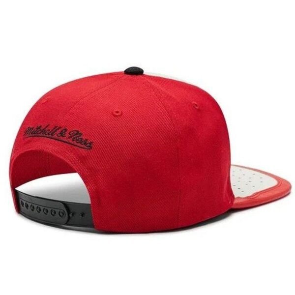 Mitchell & Ness NBA Day One Snapback Bulls Cap 6HSSMM19224-CBUWHRD
