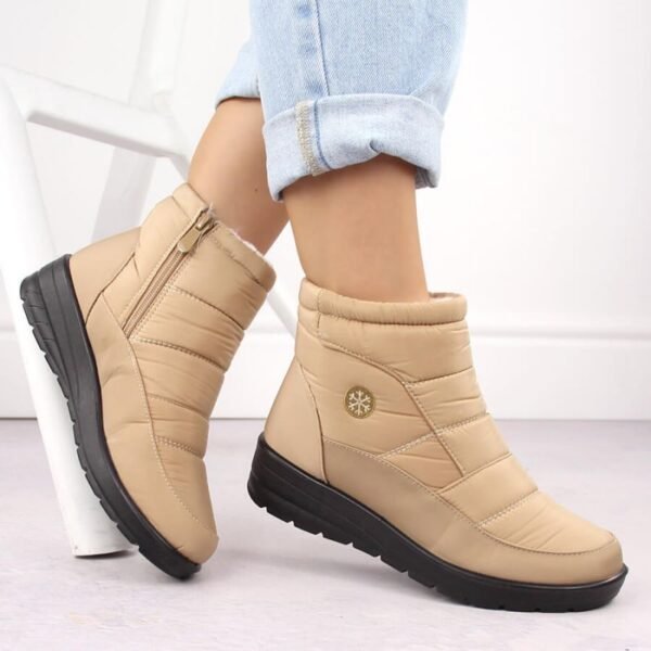 News 5029 W EVE437C Wedge Snow Boots